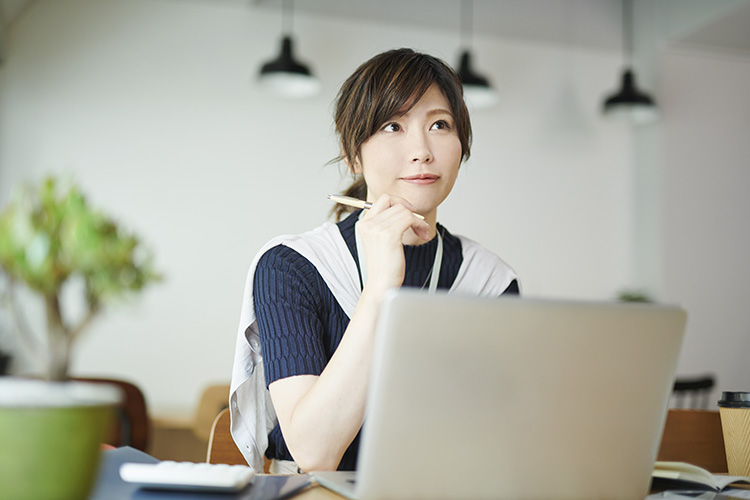 フリーランスは屋号を作るべき?